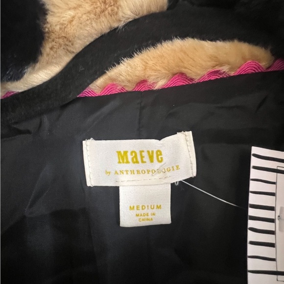 Maeve faux fur black and tan coat heart and zebra striped size M - Picture 3 of 4